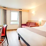 Ibis Styles Paris Poissy