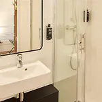 Ibis Styles Paris Отель