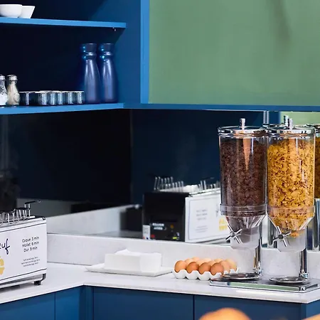 Ibis Styles Paris Hotel