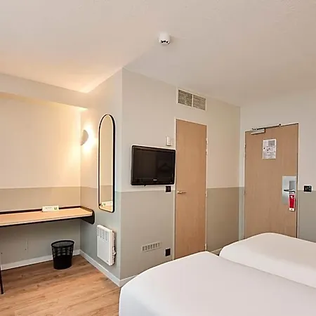 Hotel Ibis Styles Paris Poissy