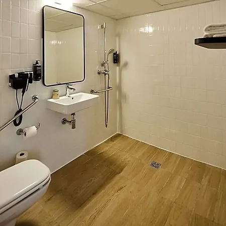 Ibis Styles Paris 3* Poissy