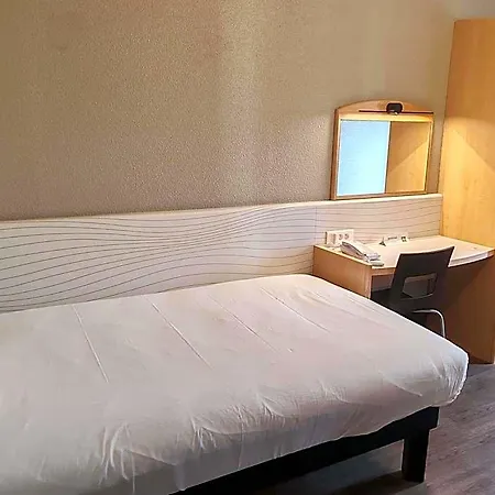 Hotel Ibis Styles Paris 3*